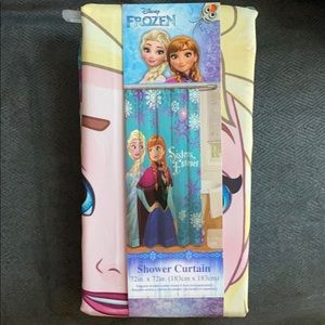 ❄️Frozen Shower Curtain❄️ NWT Elsa & Anna